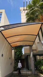 مظلات بي في سي 