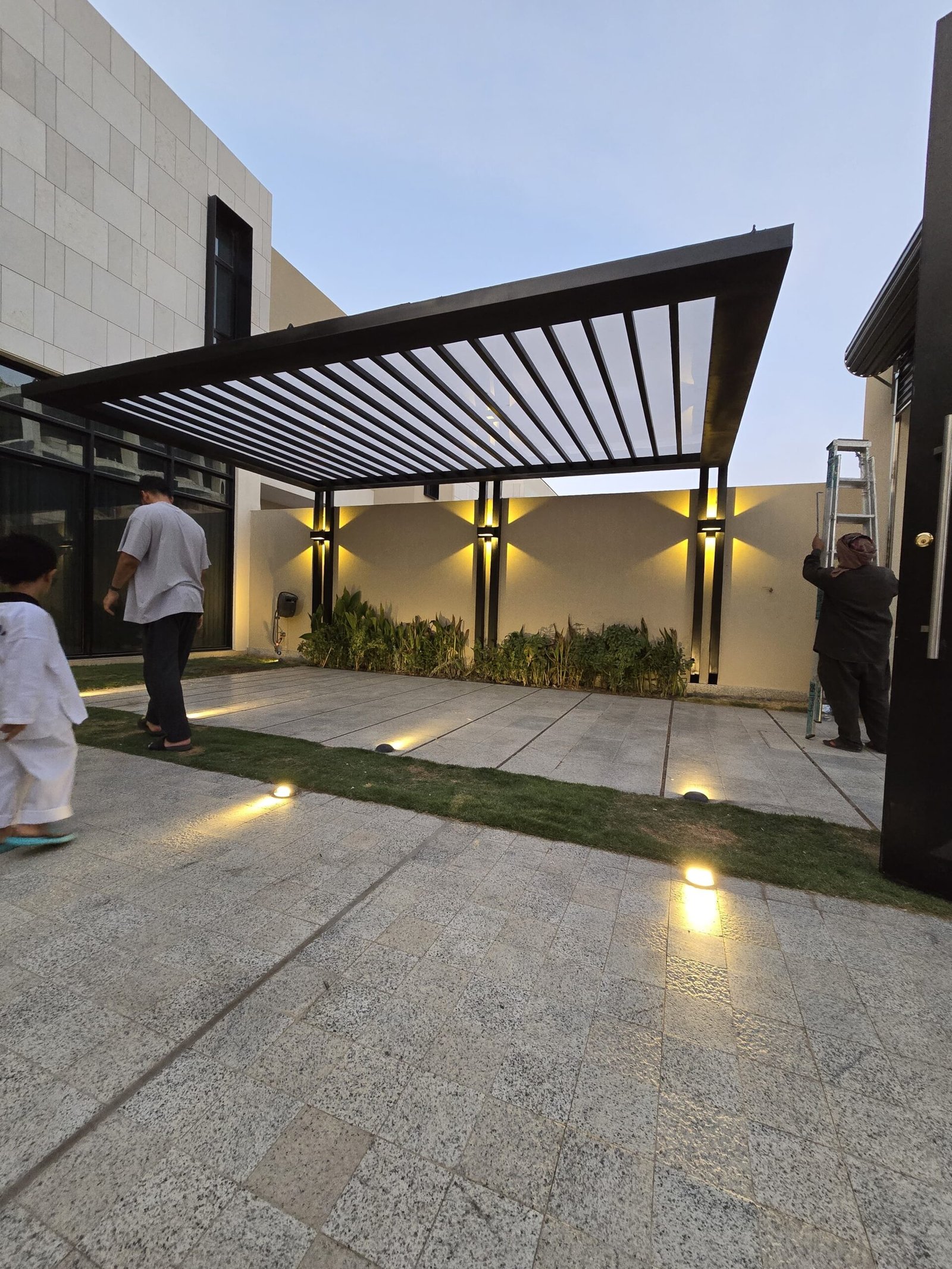 برجولات حديد مودرن